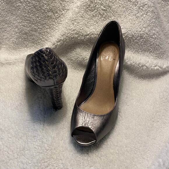 Elliott Lucca High Heels Pumps Silver 7.5 - Picture 1 of 6